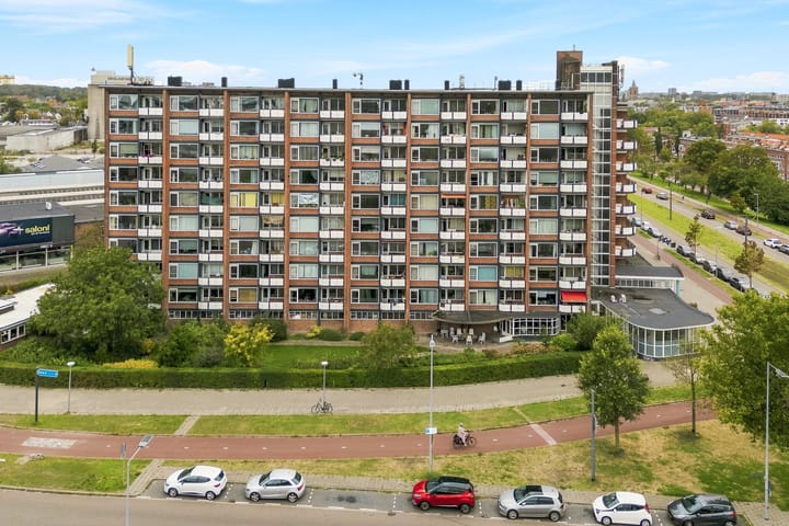 575.jpg